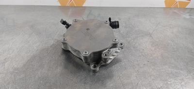 A2701800901 Насос вакуумный Mercedes-Benz E-class W213 2016 , A2702300165, A2701801001, , A2702300365