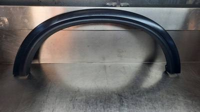 01 LISTWA BŁOTNIKA PRAWY TYŁ 30695490 VOLVO XC90 I