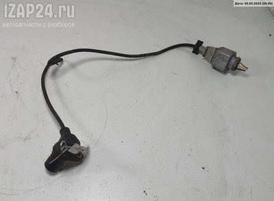 06A906433C Датчик положения коленвала Skoda Octavia mk1 (A4) 1999