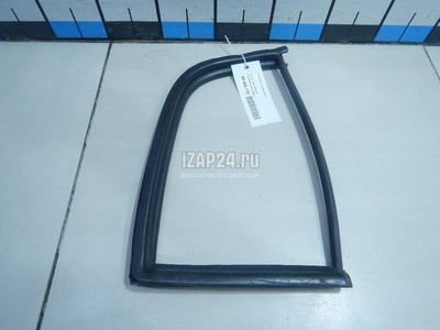 835431C000 Уплотнитель стекла двери Hyundai-Kia Getz (2002 - 2010)