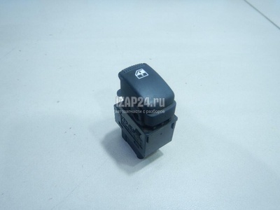 935801C0208H Кнопка стеклоподъемника Hyundai-Kia Getz (2002 - 2010)