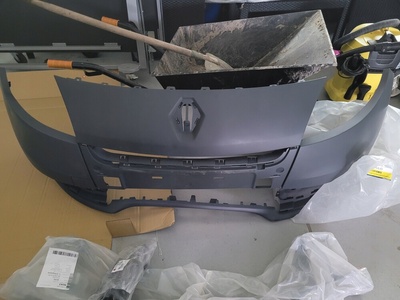 620227497R renault scenic iii рестайлинг 2012 - 2013 бампер передний