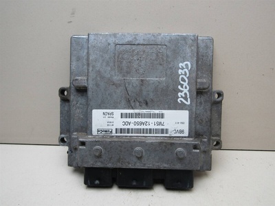 1712930 Блок управления двигателем Ford Focus II 2008-2011