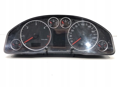 4Z7920930A LICZNIK AUDI A6 C5 2.5 180KM 97 - 05 ZEGARY