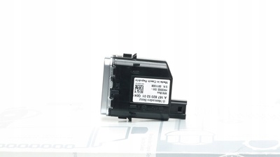 A1678205201 мультимедиа box мерседес