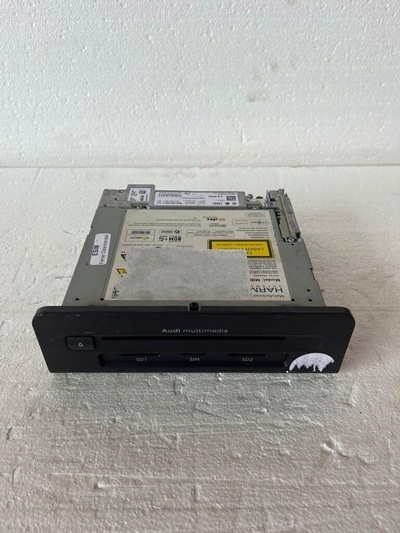 8W0035035C считыватель мультимедиа audi