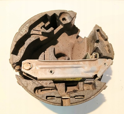 8L0012109 WKŁADKA KOŁA ZAPASOWEGO AUDI A4 B7 8E9012109C