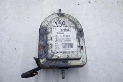 3065948230659883 volvo v40 ii 1.6 d2 русалка alarmu 30659482