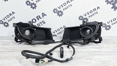 MN154901 Фара противотуманная Mitsubishi Lancer 9 CS3W 2005 , MN154902, MN150931, MN150932