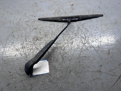 1H6955706 Щеткодержатель задний Volkswagen Jetta 3 1995 , 1H6955707