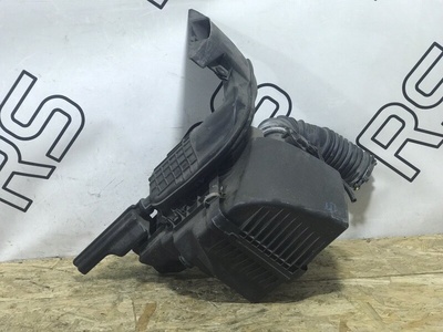 SH01133AY Корпус воздушного фильтра Mazda CX-5 1