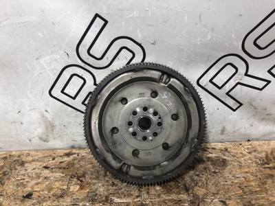 SH0116610 Маховик Mazda CX-5 1