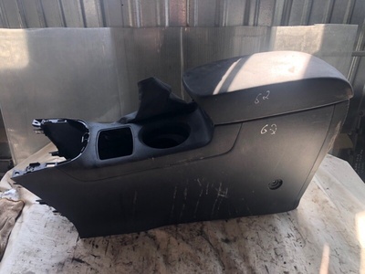 KD4564961 Консоль центральная Mazda CX-5 1