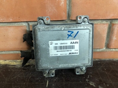 12647212 Блок управления двигателем Opel Astra J