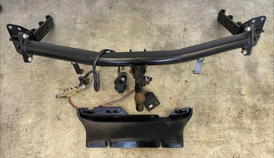 LR093932 фаркоп wypinany комплект range rover velar l560 модуль oe