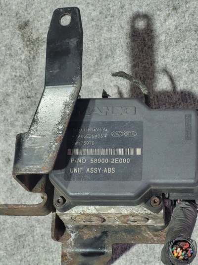589002E000 kia sportage hyundai тусон насос абс
