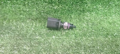 7L6907543A датчик температуры Volkswagen Touareg (2002-2010)