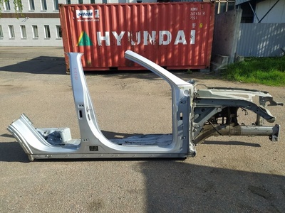 95850140200GRV Лонжерон правый Porsche Cayenne 958 2013 ,95850262200, 95850113300, 7P5809606B, 7P0805162