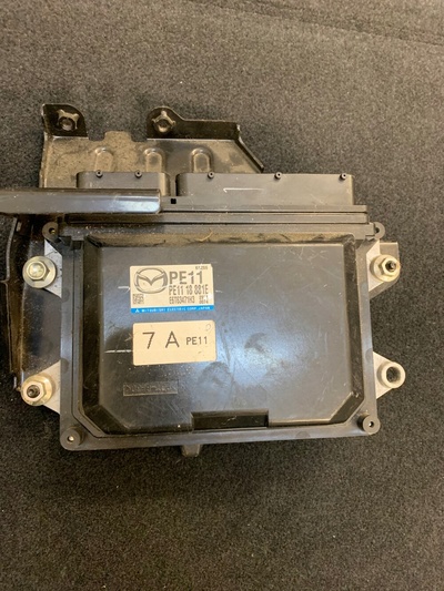 PE1118881E mazda cx5 блок управления двигателя e6t63471h3