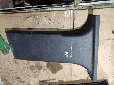4F0867240 Обшивка стойки центральной правой Audi A6 C6 (S6,RS6) 2007