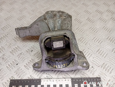112100019R Подушка крепления двигателя Renault Scenic 3 2010
