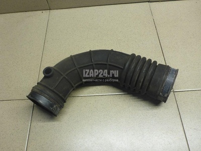1388181A00 Патрубок воздушного фильтра Suzuki Jimny (FJ) (1998 - 2019)