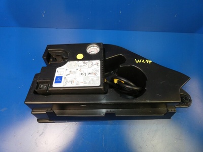 A2465840138 Cla w117 а w176 w246 b компрессор для колес насос