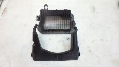 8W1819904A audi a4 b9 8w впуск воздушный кожухов