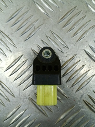 8983160040 Датчик удара Toyota Land Cruiser Prado 150 (2009-2023) Внедорожник 2020