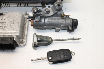 8N0906018H Комплект зажигания audi tt 8n3 1.8l gasoline 165kw 2002