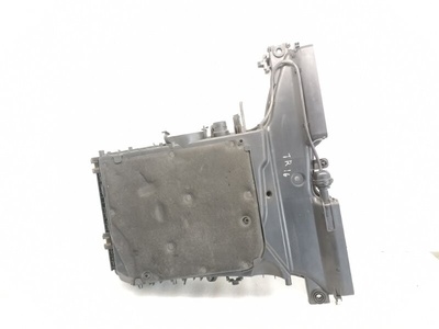 4M0133837B Корпус воздушного фильтра Audi Q7 4MB