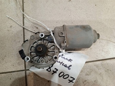 8511002190 Моторчик стеклоочистителя передний Toyota Auris E150 2006-2012 2010