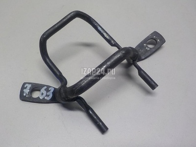7260760110 Кронштейн (сопут. товар) Toyota Land Cruiser (200) 2008
