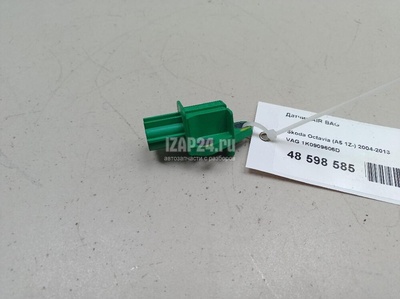 1K0909606D Датчик AIR BAG VAG Q7 [4L] (2005 - 2015)