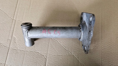 4B0807133 audi a6 c5 отбойник крепление бампера левый передняя