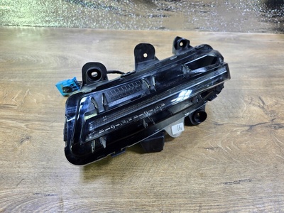 9836230980P1 Peugeot 3008 ii 5008 ii рестайлинг светодиодная правая 9836230980