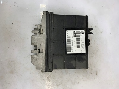 09B927750G блок управления двигателя vag