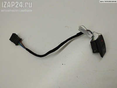 4B1962107 Кнопка центрального замка Audi A6 C5 (1997-2005) 1999