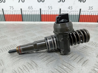 0414720215 Форсунка дизельная электрическая Volkswagen Golf_Plus (2005-2013) 2006 ,038130073AG