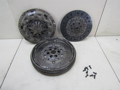 06F105266AB Маховик VW Passat (B6) 2005-2010