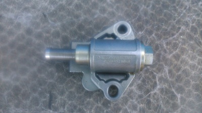 A2700521000 NAPINACZ ROZRZĄDU MERCEDES C W204 1.6