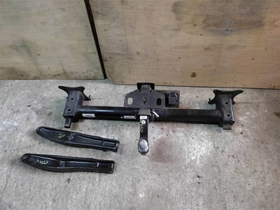 A1663101037 Прицепное устройство (фаркоп) Mercedes ML W166 2012 ,A1663150003,A1663100118,A1663100218