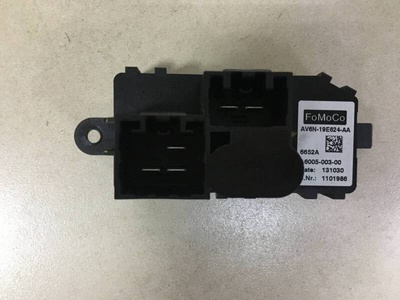 AV6N19E624AA Резистор отопителя Ford Kuga CBS 2012>