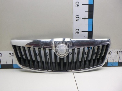 1Z0853668A9B9 Решетка радиатора VAG Octavia (A5 1Z-) (2004 - 2013)