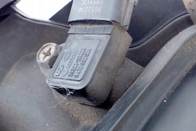 393002B000 Коллектор впускной kia ceed hatchback эд 1.4l gasoline 66kw 2010