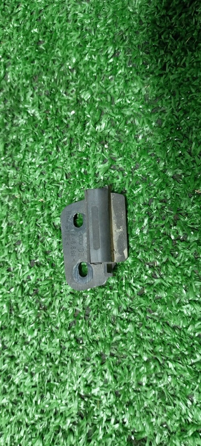 4e0853588c кронштейн (сопут. товар) Audi A8 [D3 4E] 2004-2010 2006