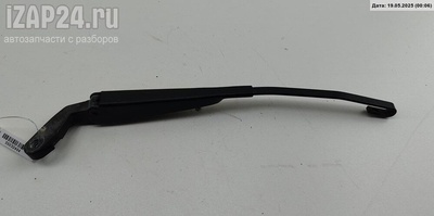 1H6955706 Щеткодержатель (поводок стеклоочистителя) задний Volkswagen Golf-3 1995