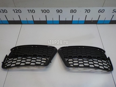 51117845542 Решетка в бампер BMW X1 E84 (2009 - 2015)