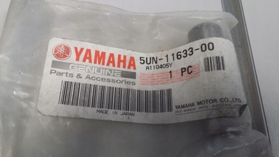 5UN1163300 YAMAHA sworzeń tłoka
