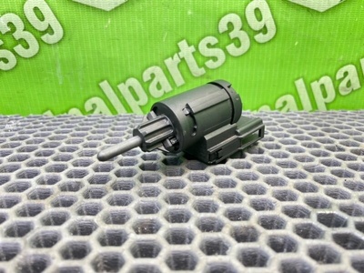 3B0945511A Концевик стоп-сигнала Audi A6 C5 Avant Quattro 2003 , 3B0945511